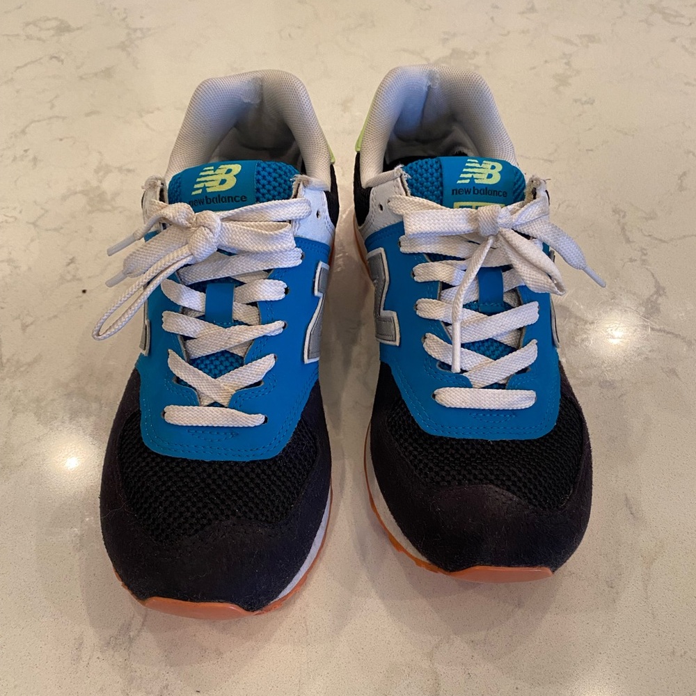 New balance 574 Womens size US 7